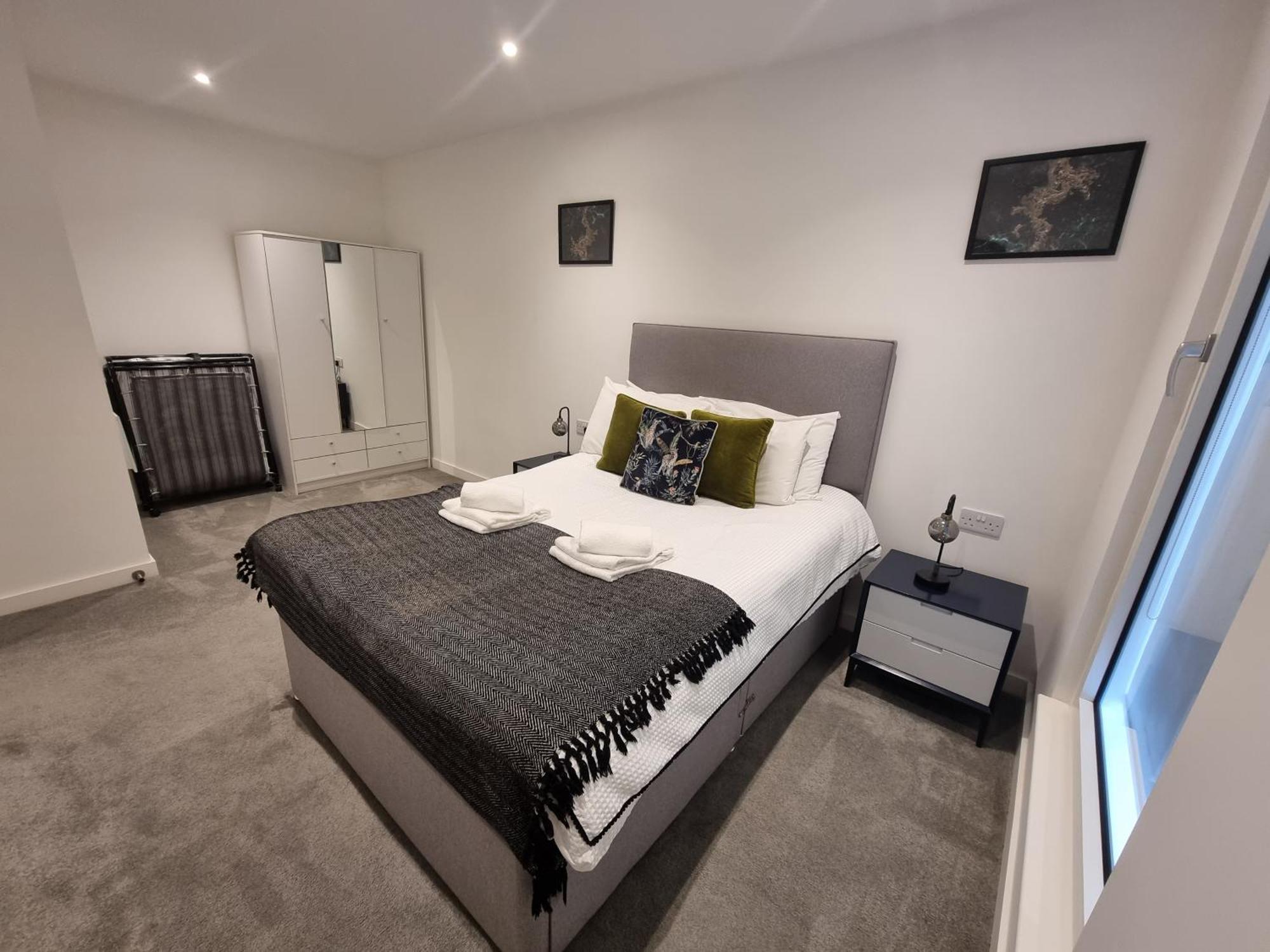 Trafford Suite Modern 1 Bed With Cinema Room マンチェスター エクステリア 写真