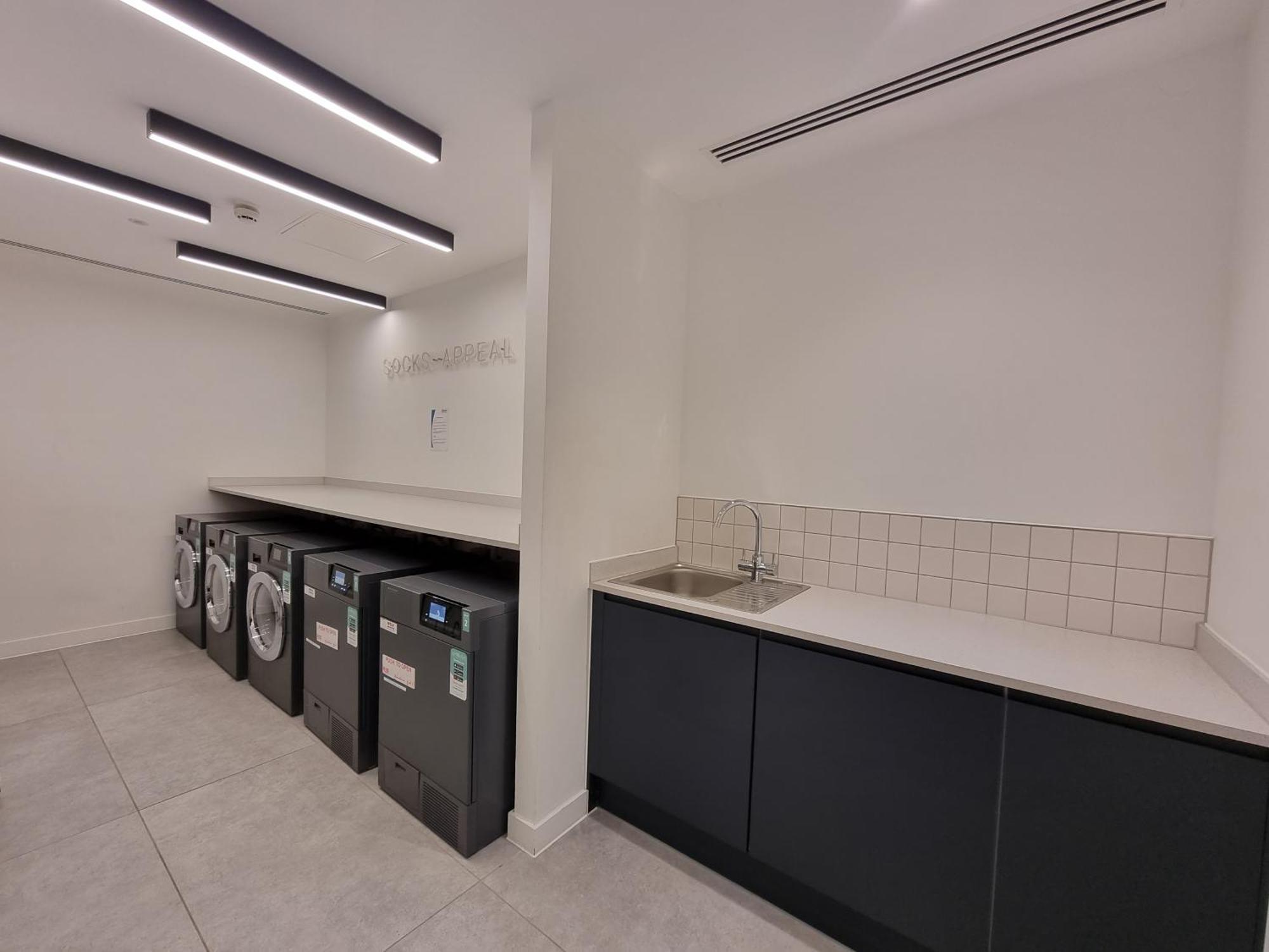 Trafford Suite Modern 1 Bed With Cinema Room マンチェスター エクステリア 写真